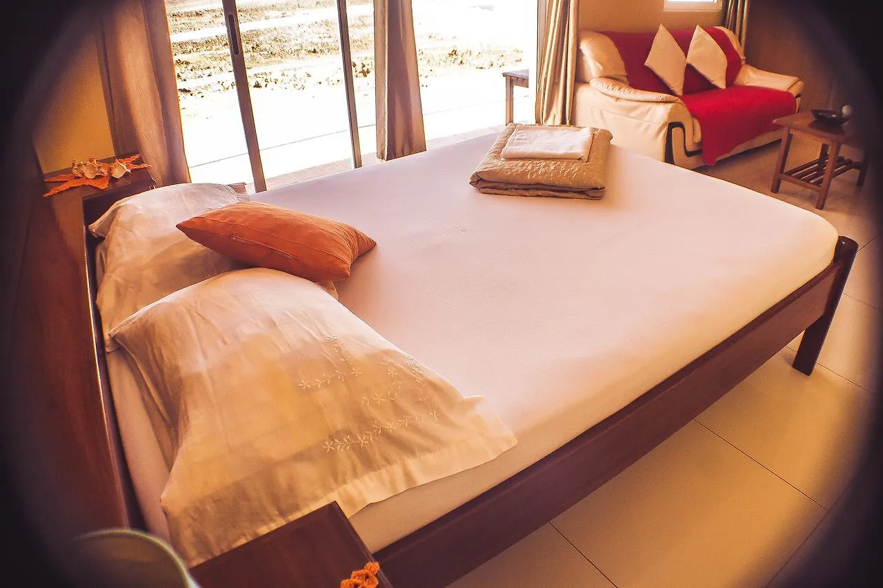 Baia Guest House Baia das Gatas 0*,