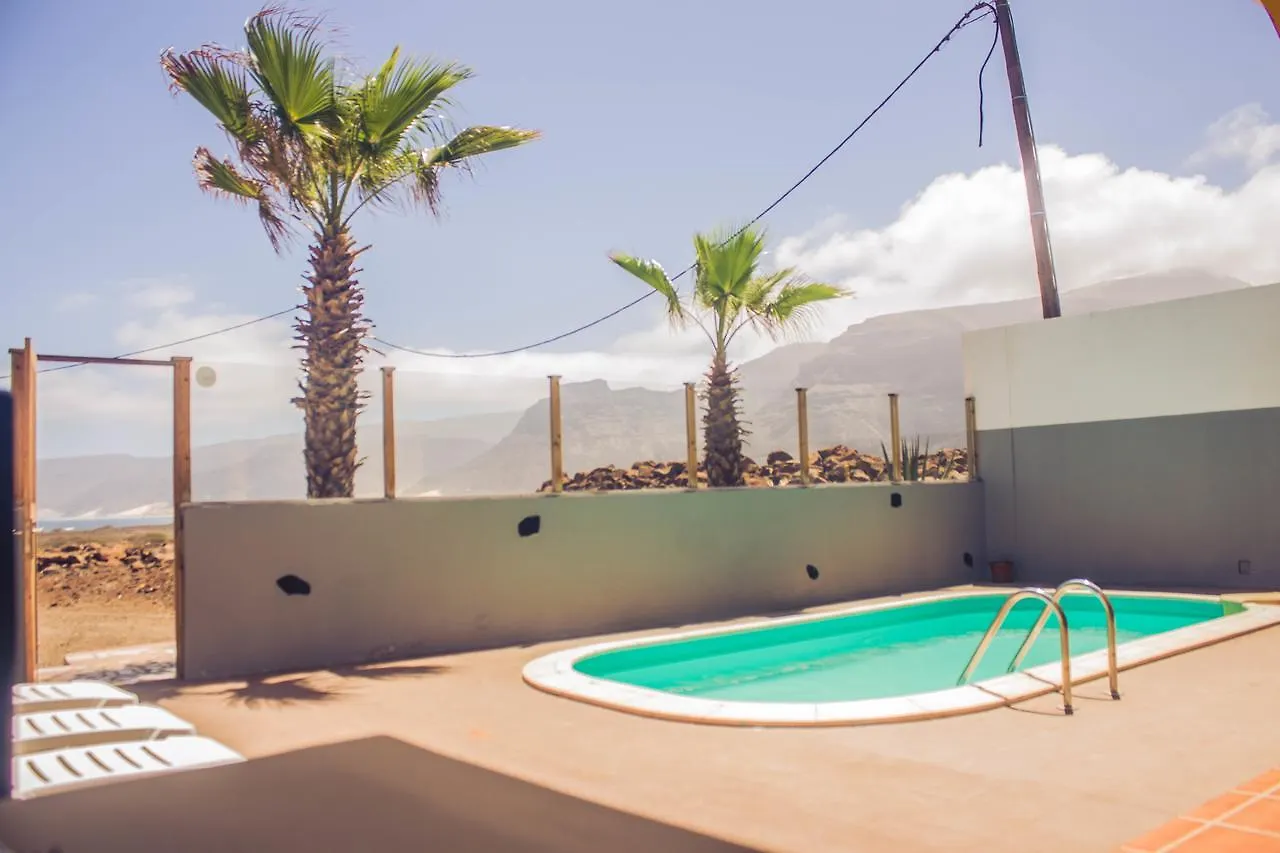 Baia Guest House Baia das Gatas